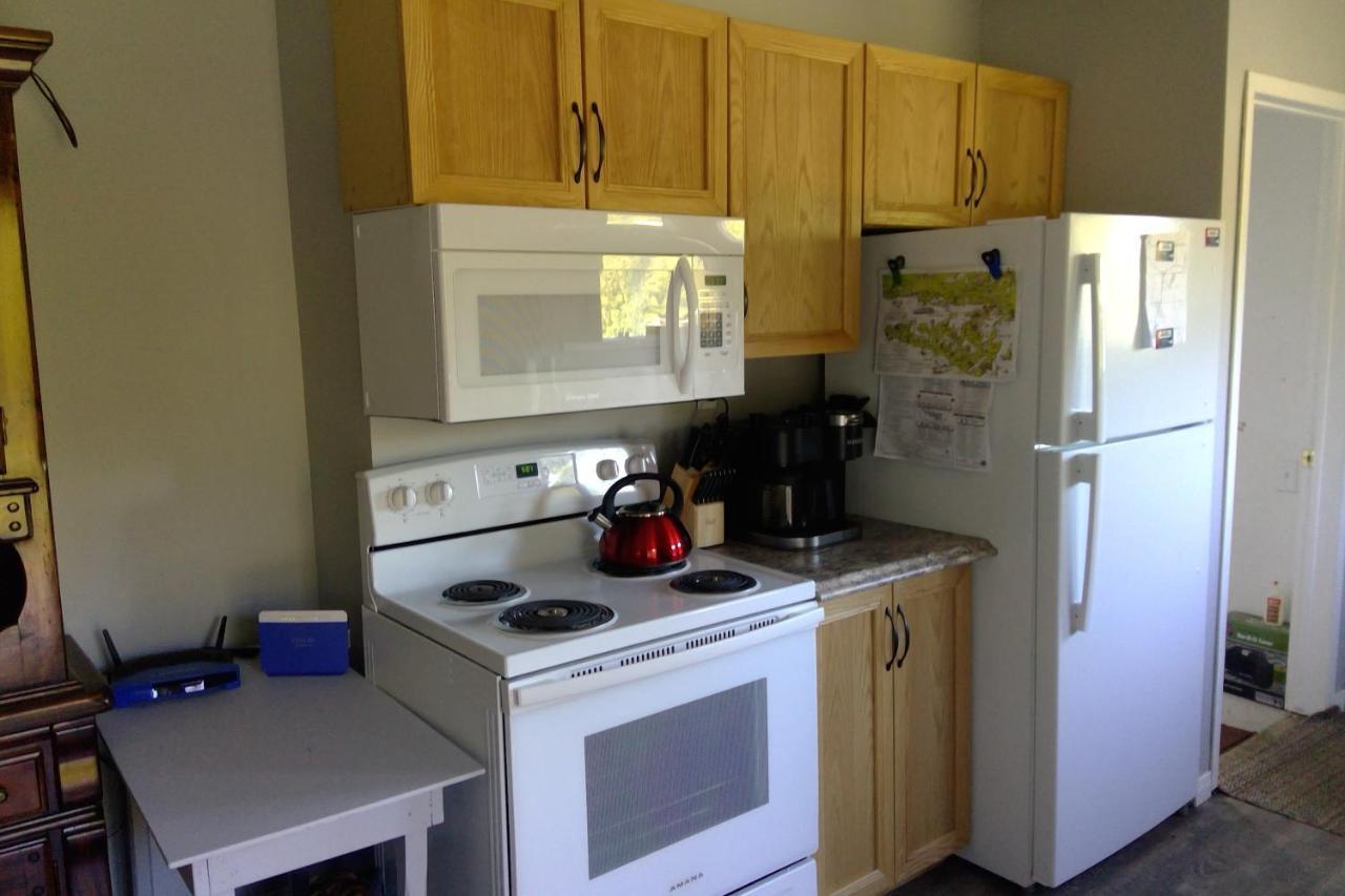 Michaels Bay Getaway On Manitoulin Island Villa South Baymouth Buitenkant foto